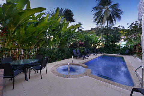 Port Douglas Apartments - Adults Only Oasis - Accommodation NSW 21