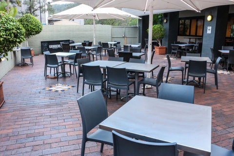 Salisbury Hotel Motel - Accommodation NSW 7