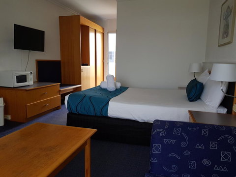 The Q Motel Rockhampton - Accommodation NSW 30