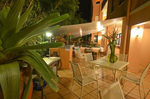 Martinique On Macrossan - Accommodation NSW 15