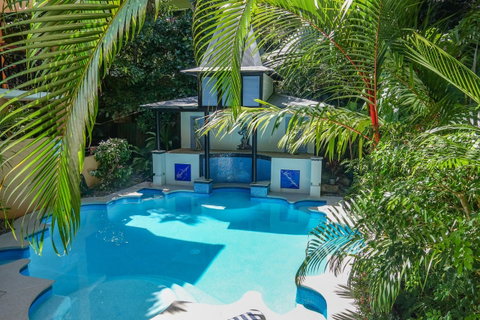 Martinique On Macrossan - Accommodation NSW 10