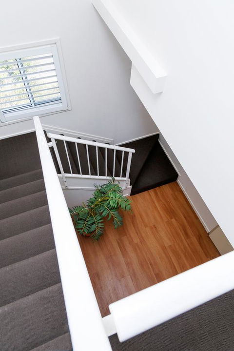 Crystal Beachfront Apartments - Accommodation NSW 18