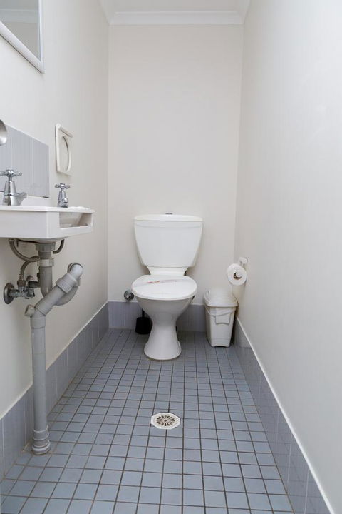 Crystal Beachfront Apartments - Accommodation NSW 31