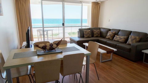 Crystal Beachfront Apartments - Accommodation NSW 42