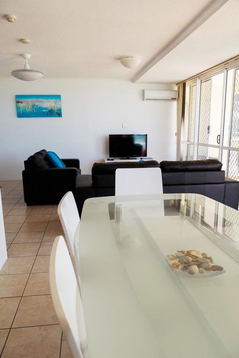 Crystal Beachfront Apartments - Accommodation NSW 6