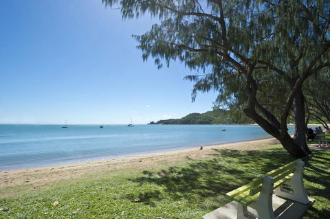 Maggies Beachfront Apartment 12 - Accommodation NSW 13