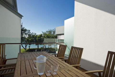 Maggies Beachfront Apartment 6 - Accommodation NSW 6