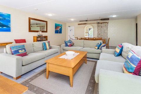 The Islander - Accommodation NSW 40