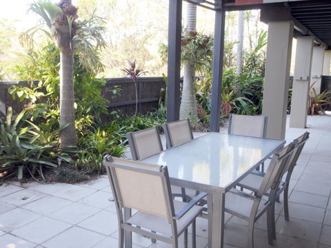A AAA C-SHACK - Accommodation NSW 3