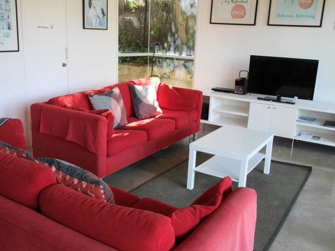 A AAA C-SHACK - Accommodation NSW 5