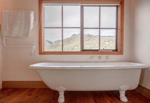 Mountain Seas Lodge - Accommodation NSW 8