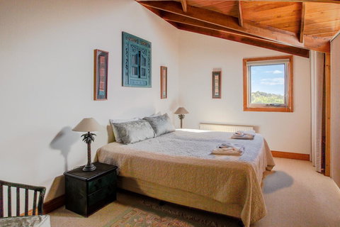 Mountain Seas Lodge - Accommodation NSW 10