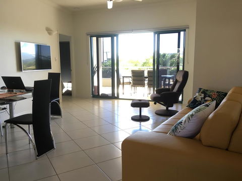 #1 On The Strand - Accommodation NSW 3