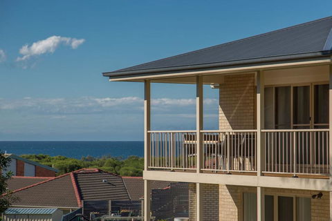 'Banksia Atura' At Tura Beach - Accommodation NSW 1