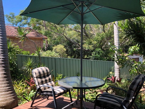 'Sandy Palms' 28 Moorooba Cr - Beautiful Home With Wifi, Air-con And Boat Parking - Accommodation NSW 3