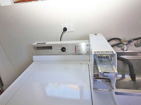 1 'Fiddlers Green' 62 Magnus Street - Ground Floor Unit Close To CBD - Accommodation NSW 3