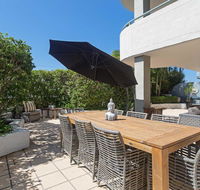 1 'Peninsula Waters' 2-4 Soldiers Point Road - Aircon pool  massive outdoor area - Accommodation NSW