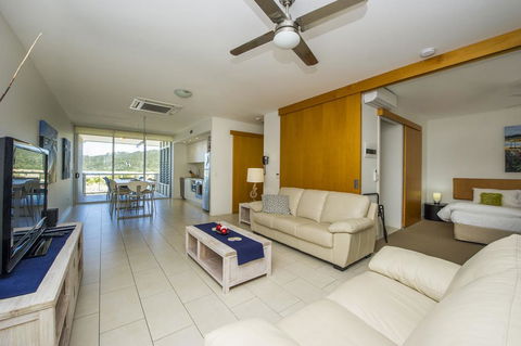 1 Bright Point Apartment 1401 - Accommodation NSW 0
