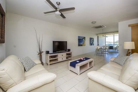 1 Bright Point Apartment 1401 - Accommodation NSW 1