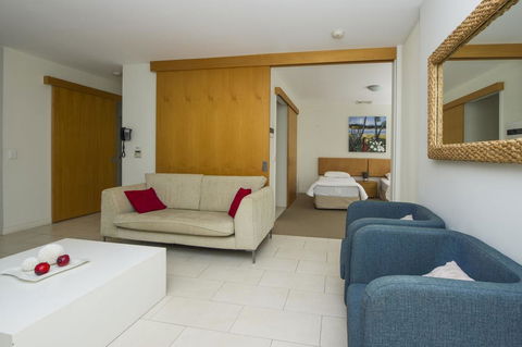 1 Bright Point Apartment 1502 - Accommodation NSW 2