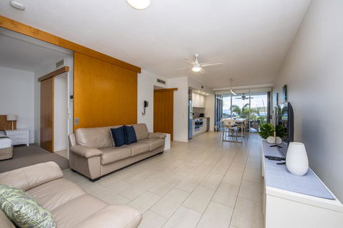1 Bright Point Apartment 2204 - Accommodation NSW 3