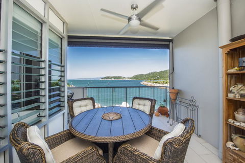 1 Bright Point Apartment 2303 - Accommodation NSW 1