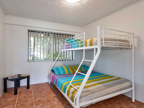 13 'The Poplars' 34 Magnus Street - Ground Floor Unit And Pool In Complex - Accommodation NSW 2