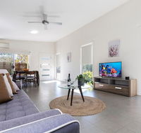 2 Bedroom w/Parking Near Central Cessnock - Accommodation NSW