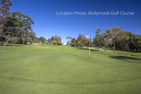 2/81 Clyde St - Villa De Golf At Mollymook - Accommodation NSW 2