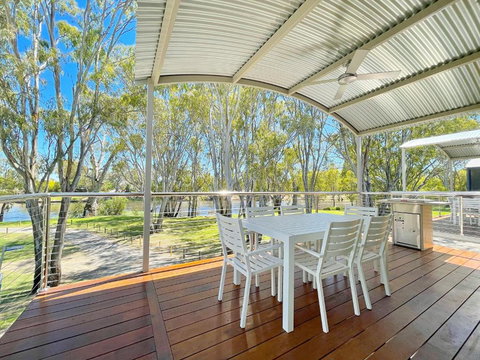 BIG4 Deniliquin Holiday Park - Accommodation NSW 4