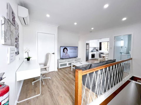 Brand New 2 Bedrooms Apartment In Ingleburn - Accommodation NSW 3