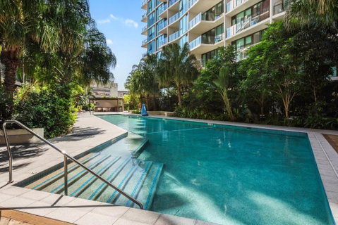 Capri Luxury Apartments Newstead - Accommodation NSW 3
