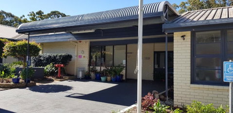 CATALINA Lake-front RETREAT - Accommodation NSW 0