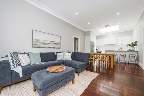 CENT191 - Timeless 3BR, 2BA Federation Home - Accommodation NSW 1