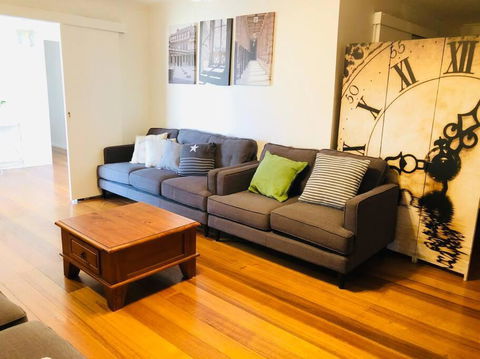D124 Big Stay At Biggs - Accommodation NSW 0