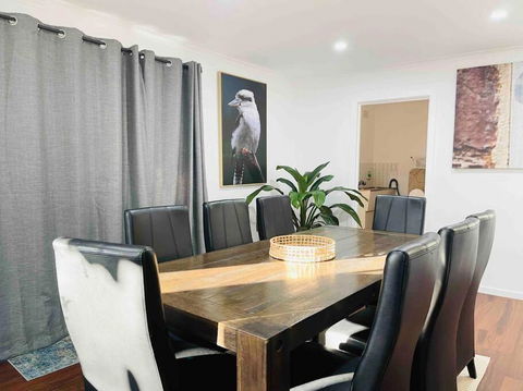D140 Keilor Down Vacation - Accommodation NSW 3