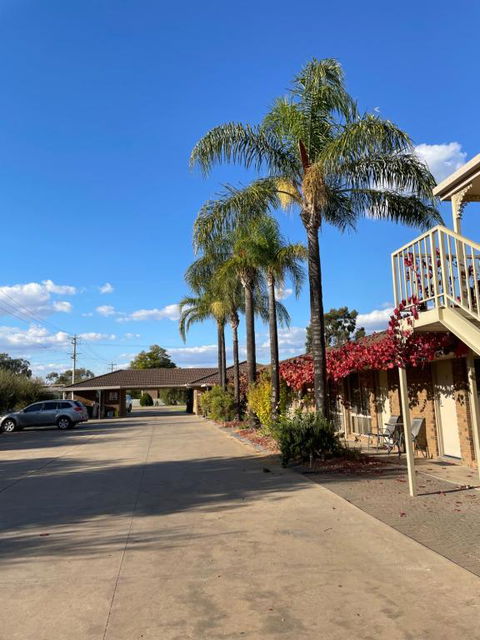 Darling Junction Motor Inn - Accommodation NSW 0