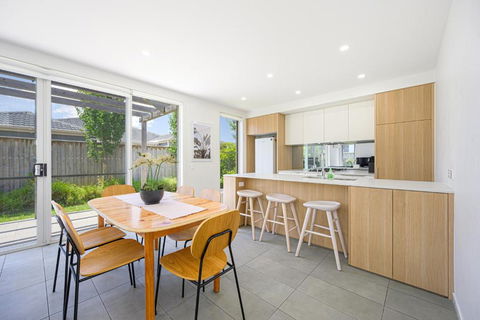 Denham Court Adorable 4Br House With Wifi &Parking - Accommodation NSW 1