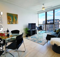 2BR Food  Drink Hub  Gym Pool Views Roof Terrace - Accommodation NSW