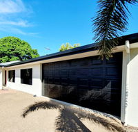 3 bedroom central home - Accommodation NSW