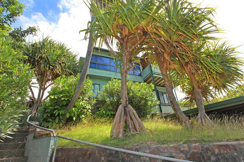38 Pacific Terrace, Coolum Beach - Linen Supplied - Accommodation NSW 2