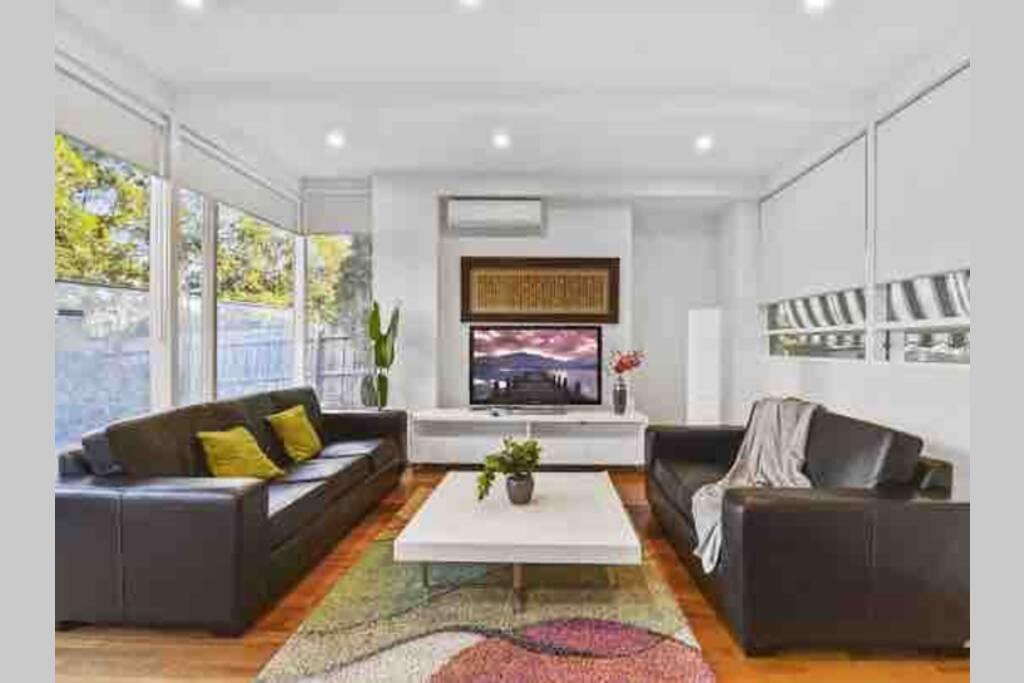 Scoresby VIC Accommodation NSW