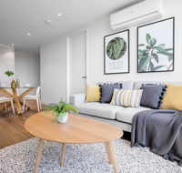 61 Boutique one-bedroom Boxhill Central Mall - Accommodation NSW