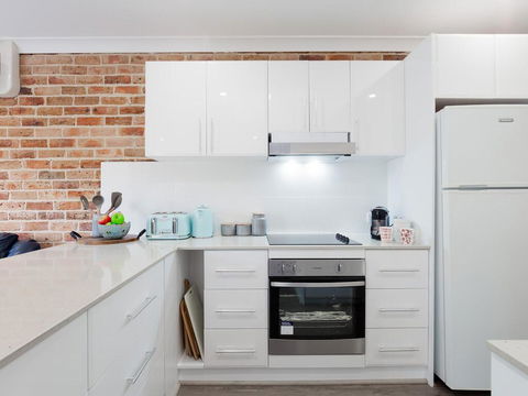 68 'Bay Parklands' , 2 Gowrie Ave - Aircon, Pool, Tennis Court, Communal Spa - Accommodation NSW 3