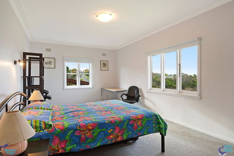 84 Ocean Parade - Accommodation NSW 2