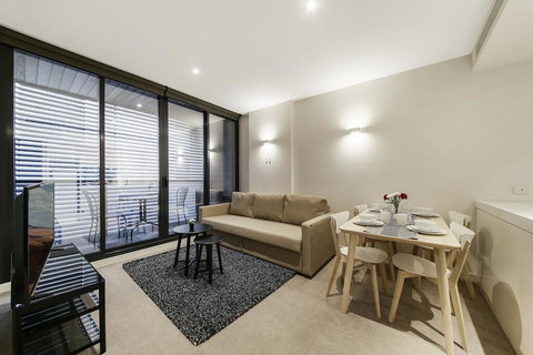 A Central & Cozy 2BR Apt Near Federation Square - Accommodation NSW 0
