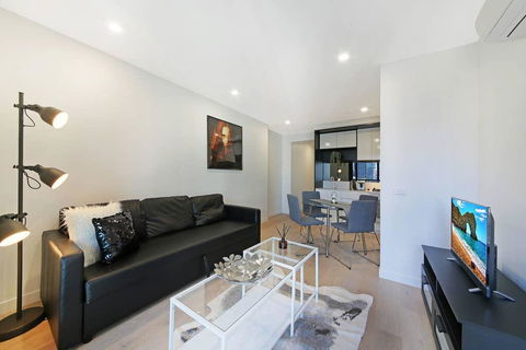 A Cozy & Stylish Suite Near Melbourne Central - Accommodation NSW 3