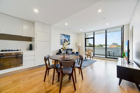 A New Home Close To The Largest Shopping Mall - Accommodation NSW 2