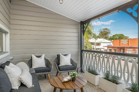 A PERFECT STAY - Luxe & Bloom - Accommodation NSW 1