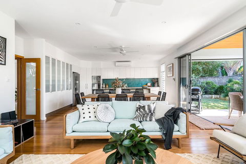 A PERFECT STAY - Shore Beats Work - Accommodation NSW 3